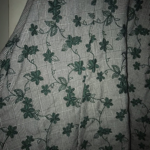 Zara embroidered dress - Picture 3 of 3